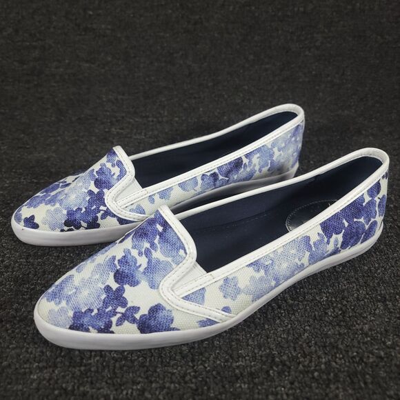 Michael Kors Shoes - Michael Kors Size 7.5M  Flats Slip On Canvas Shoes Blue White Floral Print